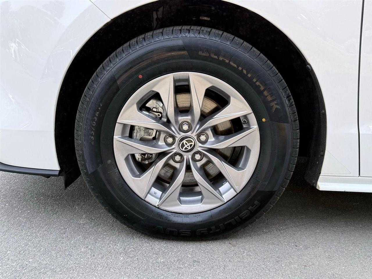 Toyota Sienna  2022