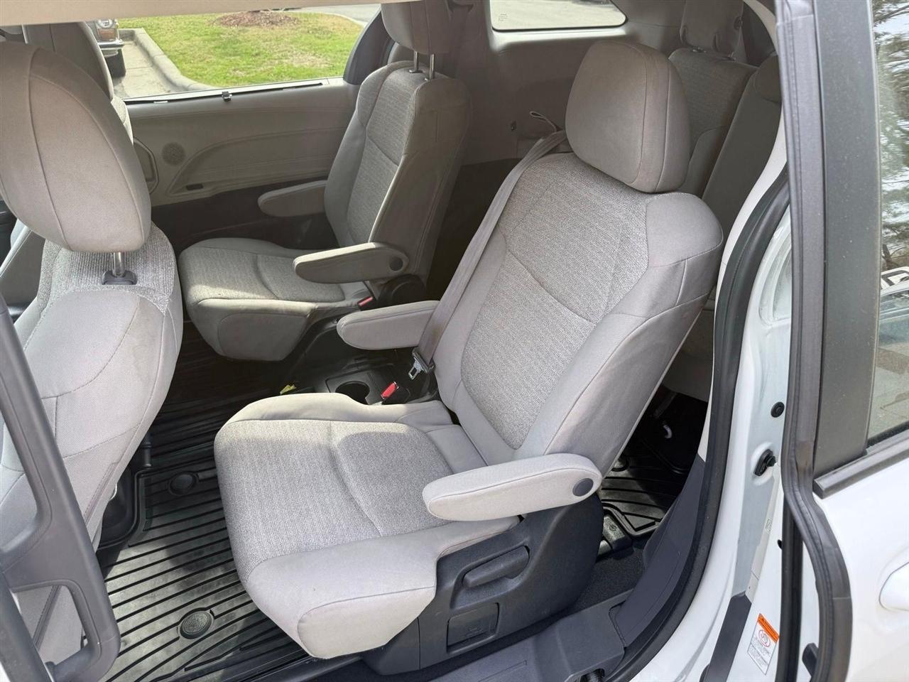 Toyota Sienna  2022