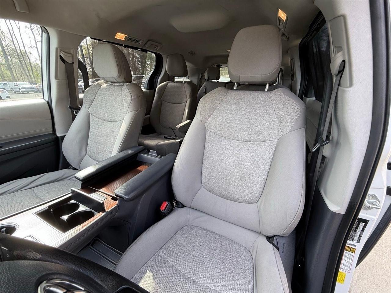 Toyota Sienna  2022