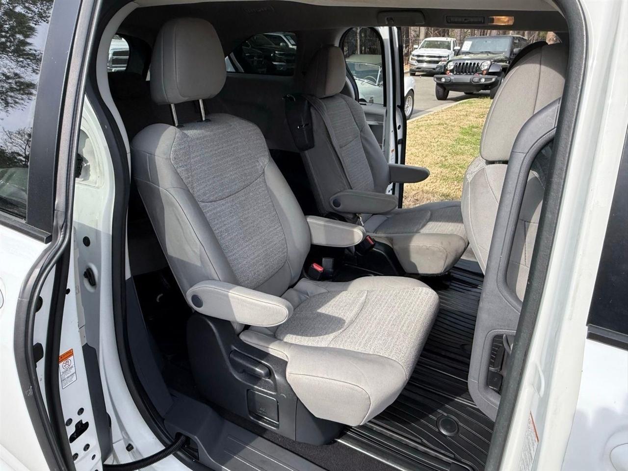 Toyota Sienna  2022