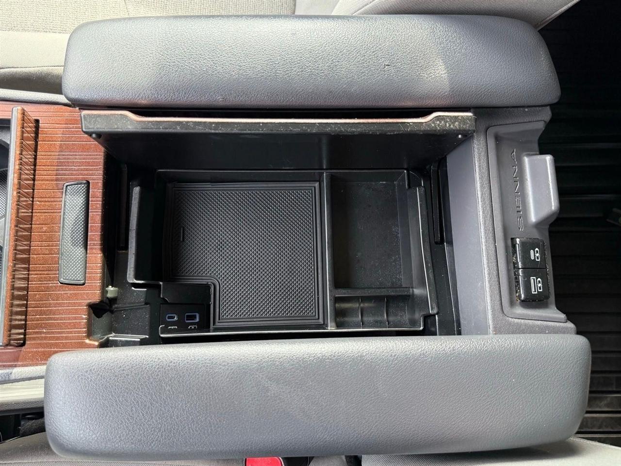 Toyota Sienna  2022