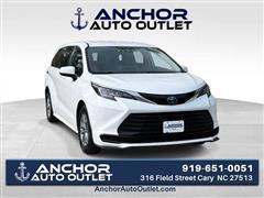 2022 Toyota Sienna 