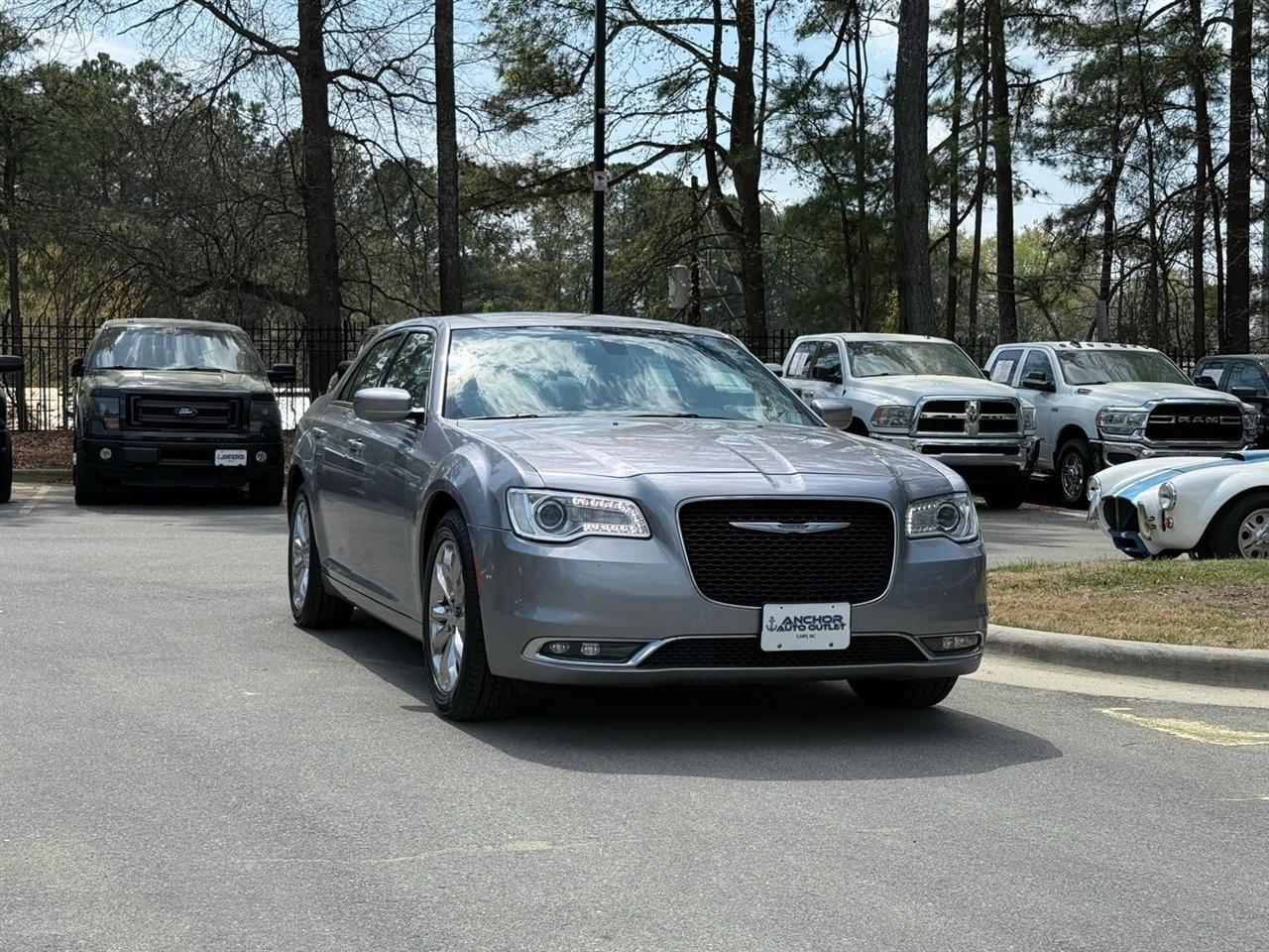 Chrysler 300  2015