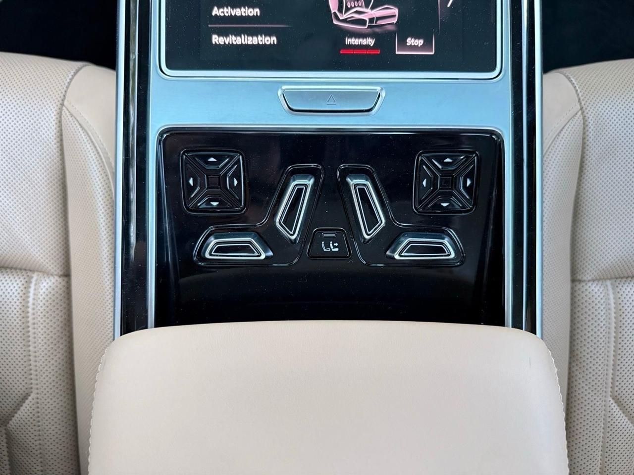 Audi A8  2019