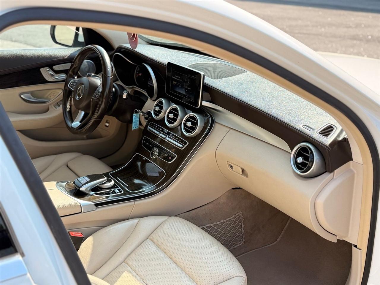 Mercedes-Benz C-Class  2015