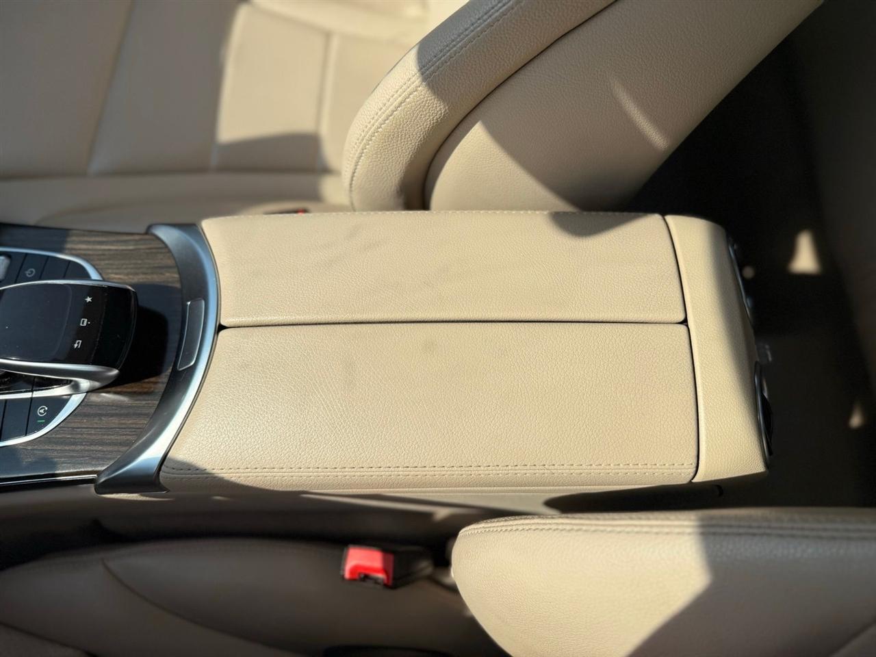 Mercedes-Benz C-Class  2015