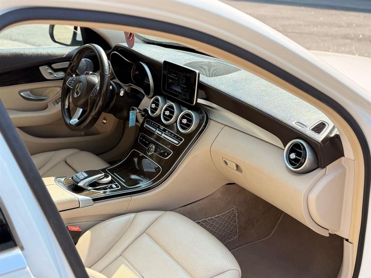 Mercedes-Benz C-Class  2015