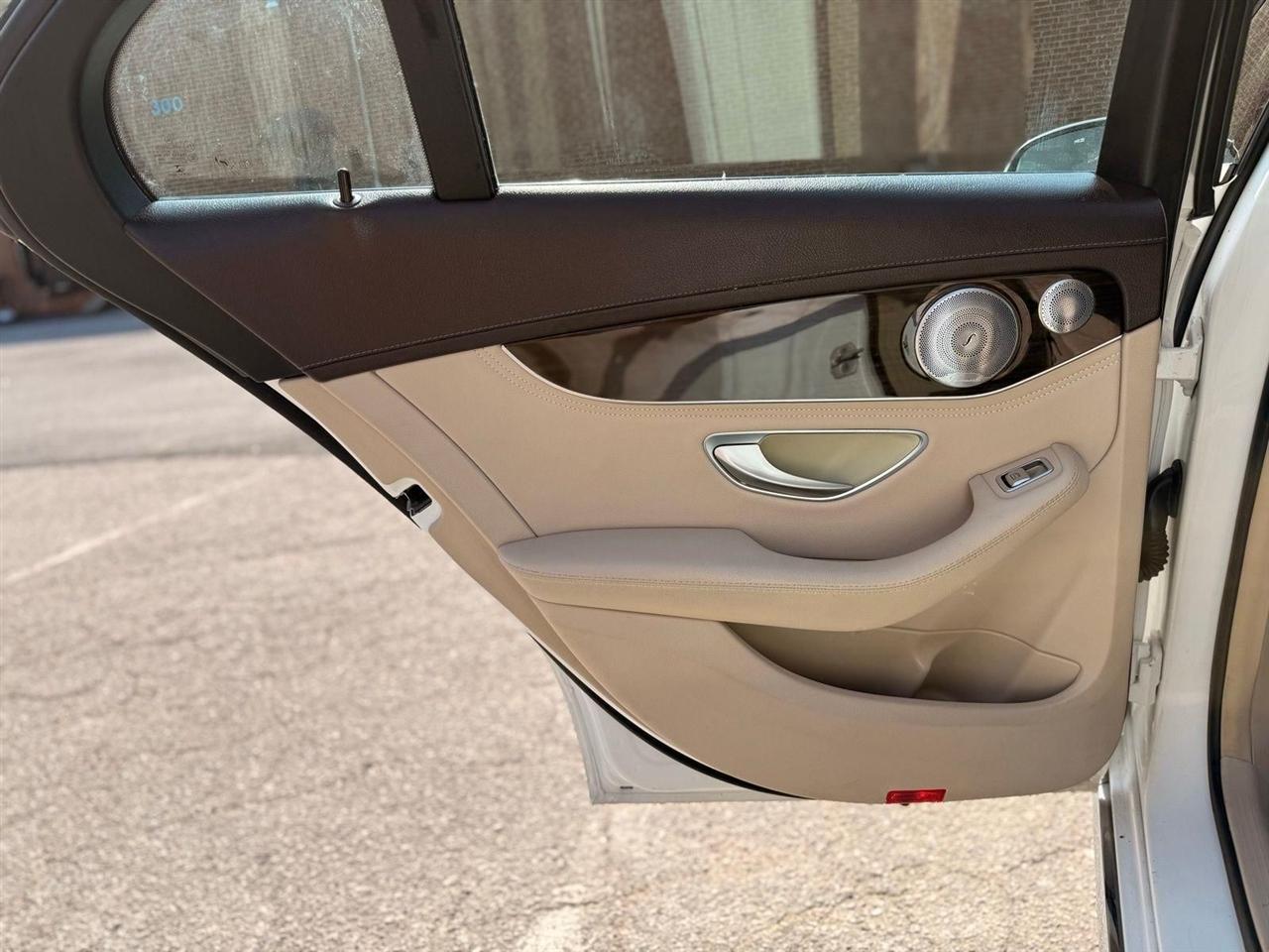 Mercedes-Benz C-Class  2015