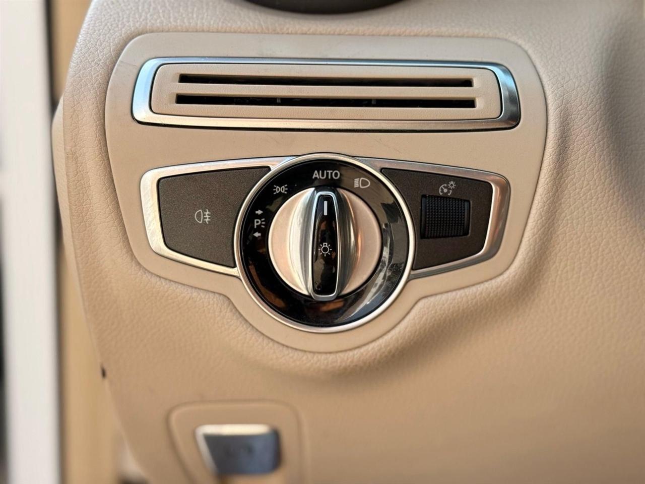 Mercedes-Benz C-Class  2015