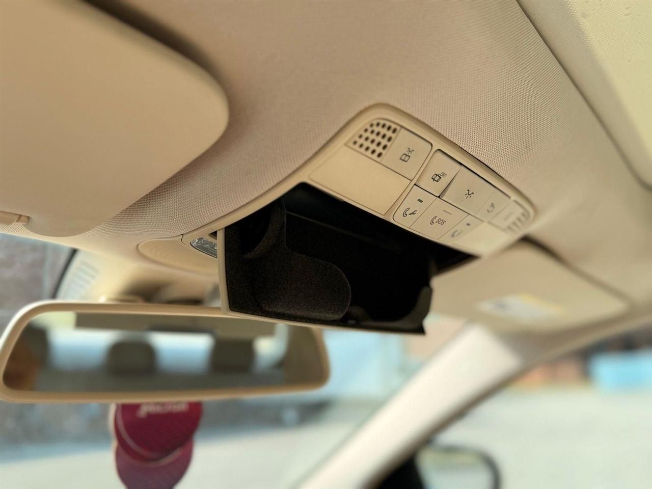 Mercedes-Benz C-Class  2015