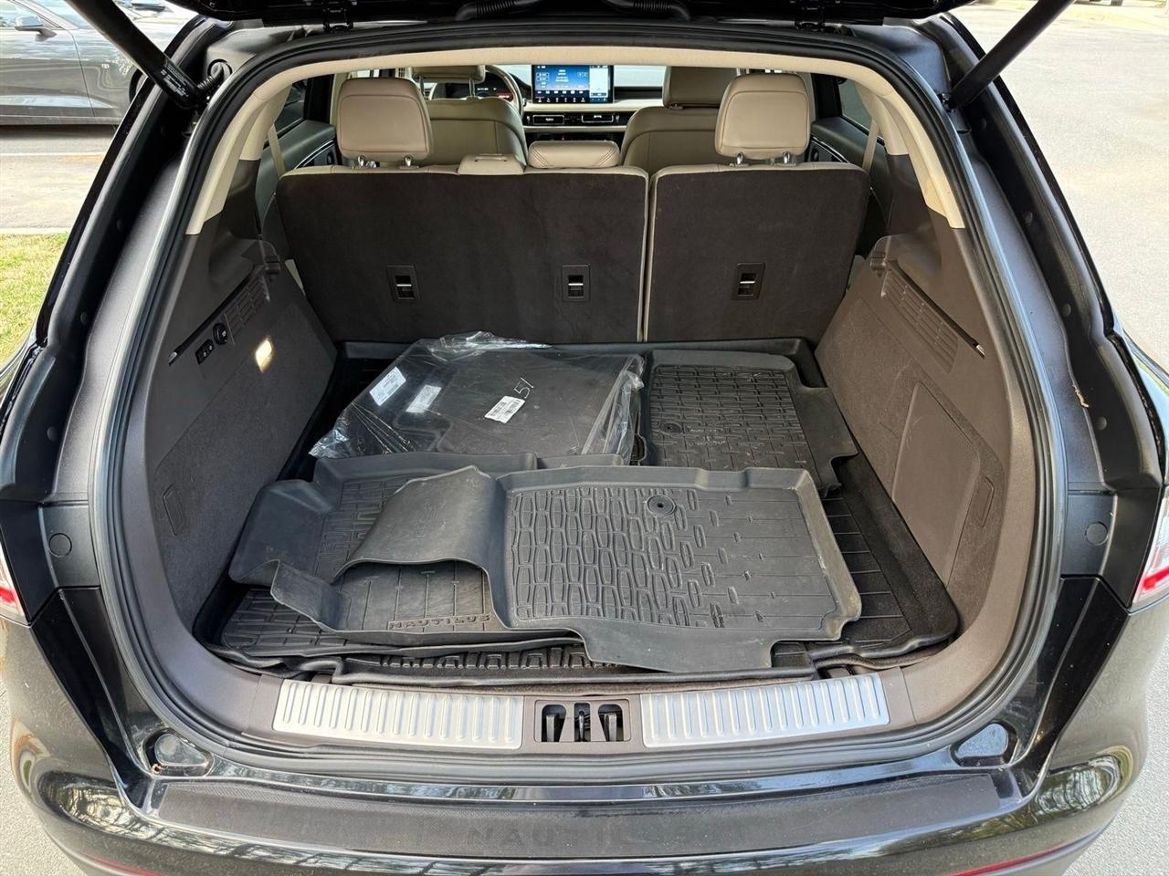 Lincoln Nautilus  2021