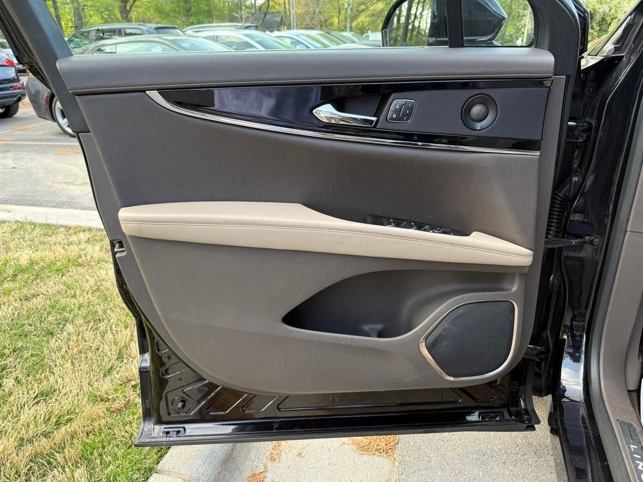 Lincoln Nautilus  2021