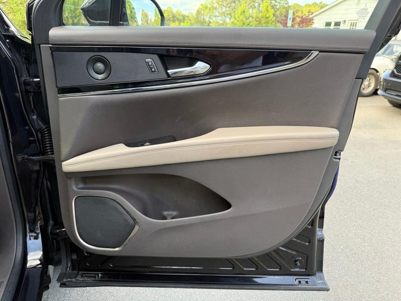 Lincoln Nautilus  2021