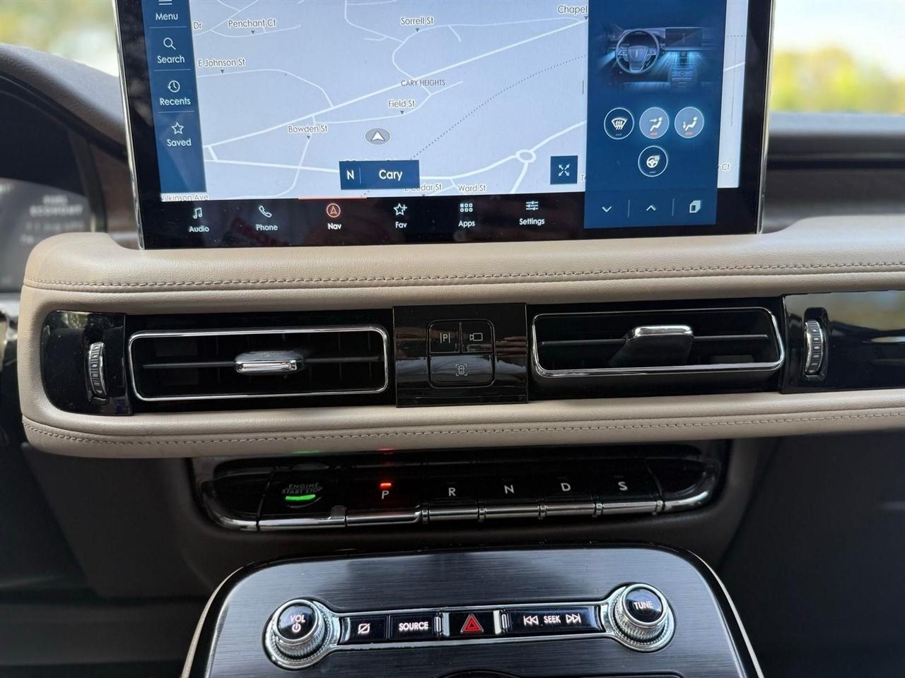 Lincoln Nautilus  2021