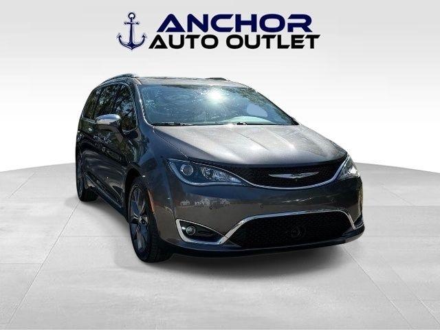 Chrysler Pacifica  2017