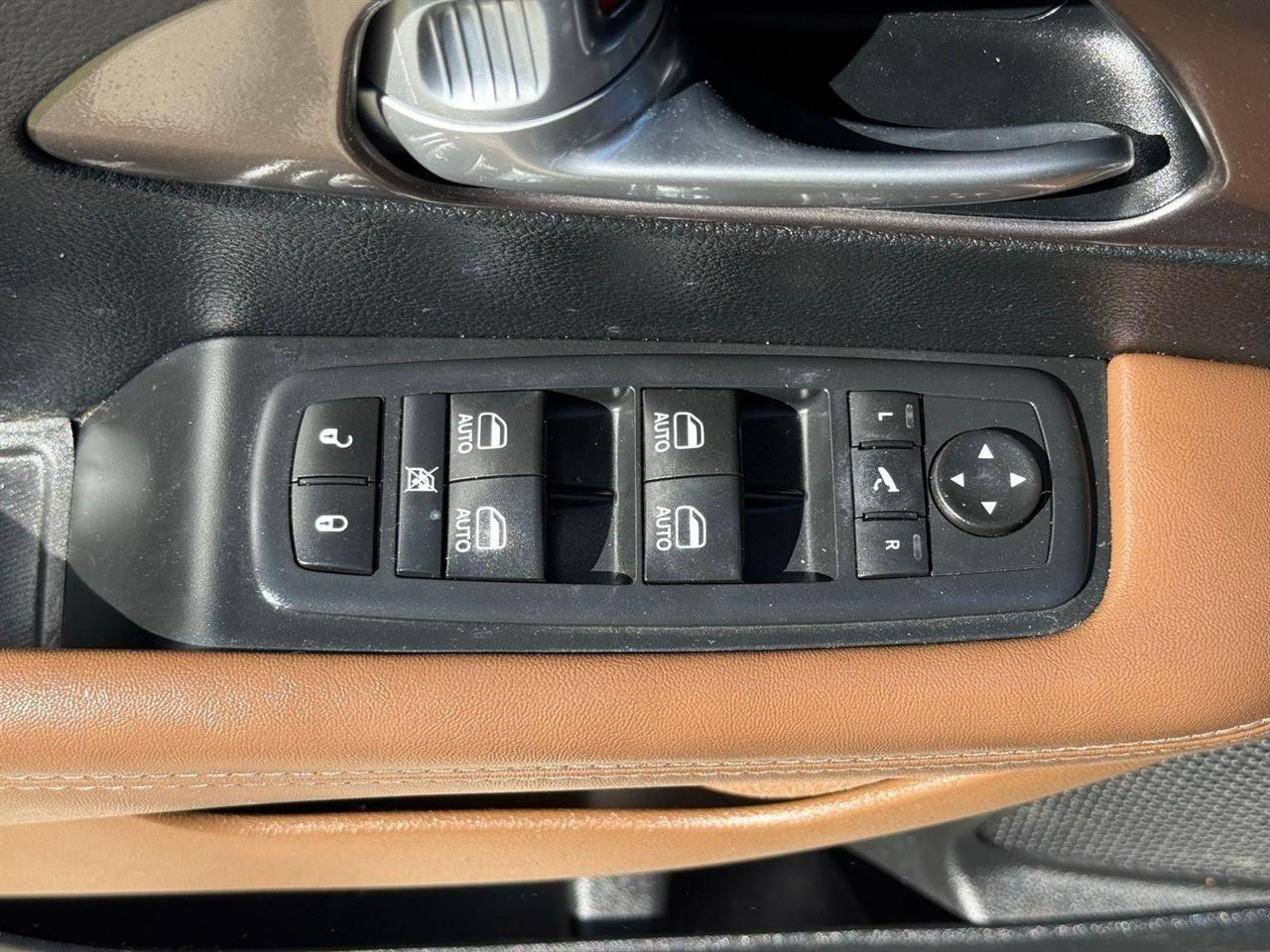 Chrysler Pacifica  2017