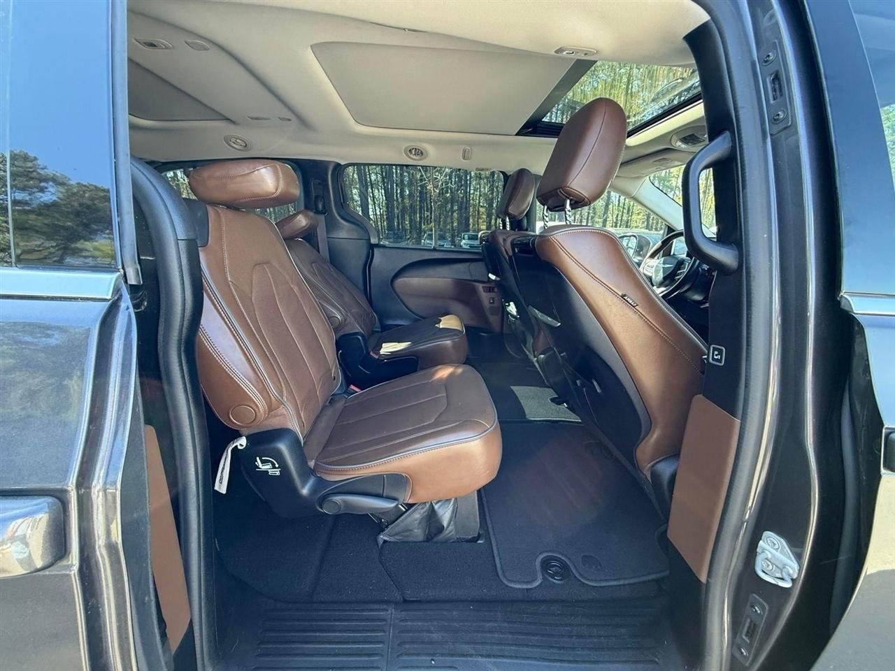 Chrysler Pacifica  2017