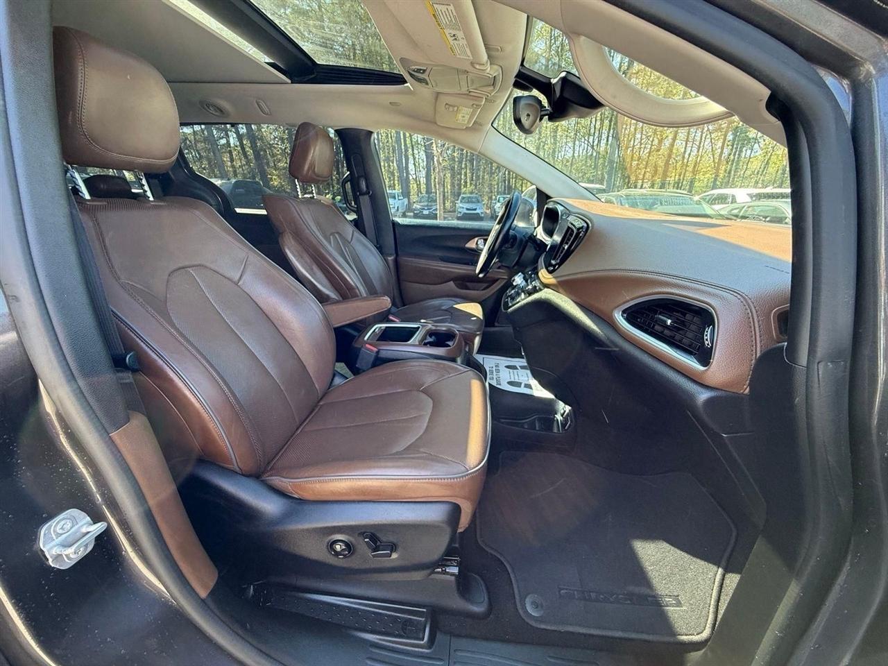 Chrysler Pacifica  2017