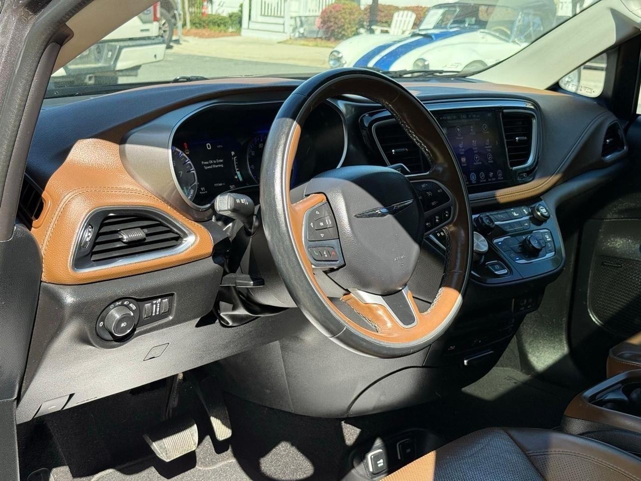 Chrysler Pacifica  2017