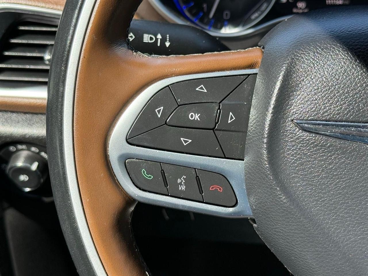 Chrysler Pacifica  2017