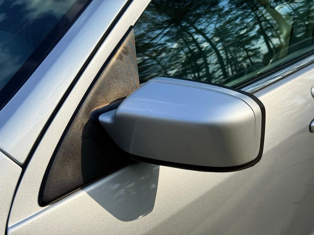 Ford Fusion Hybrid  2010