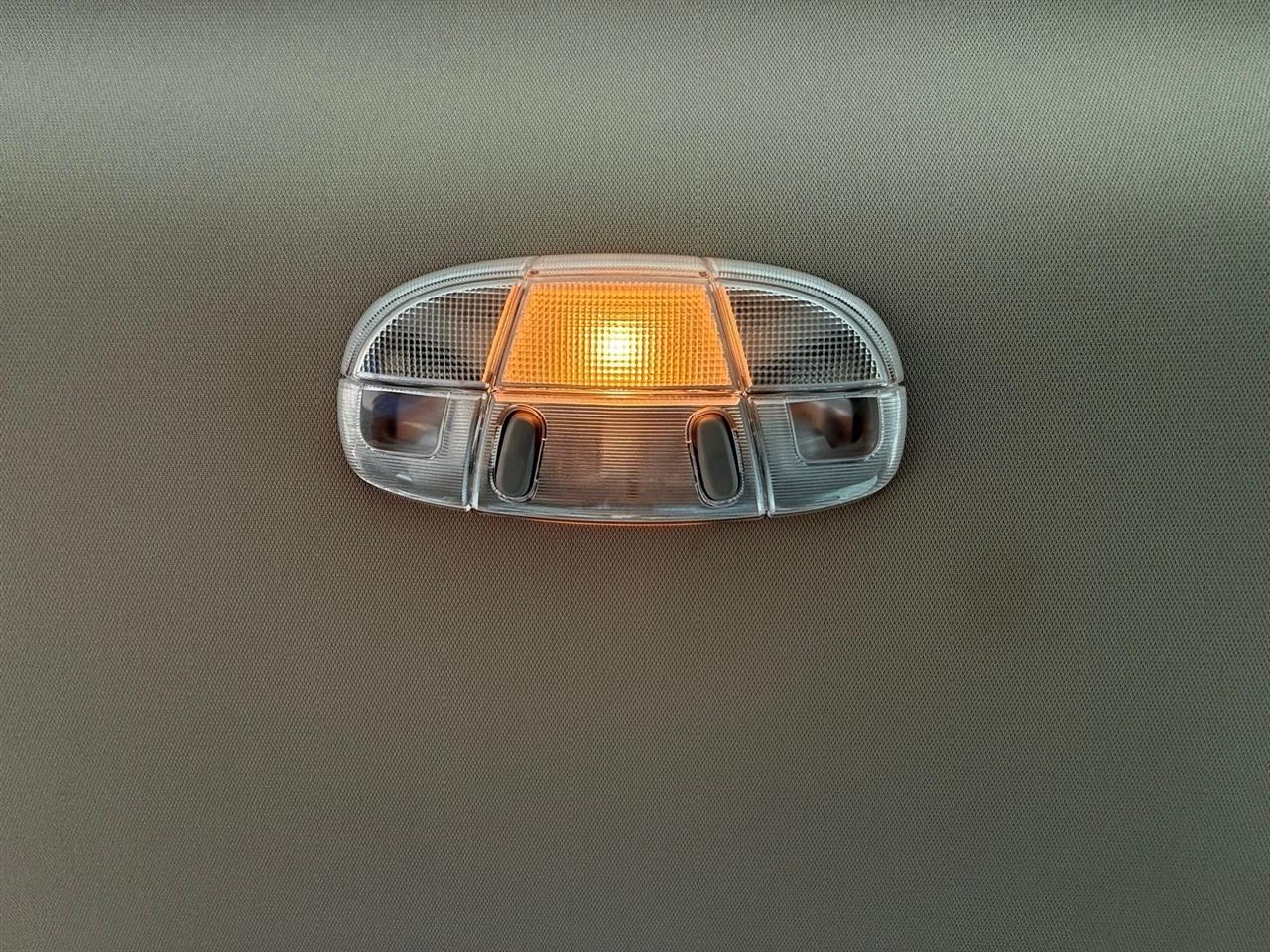 Ford Fusion Hybrid  2010