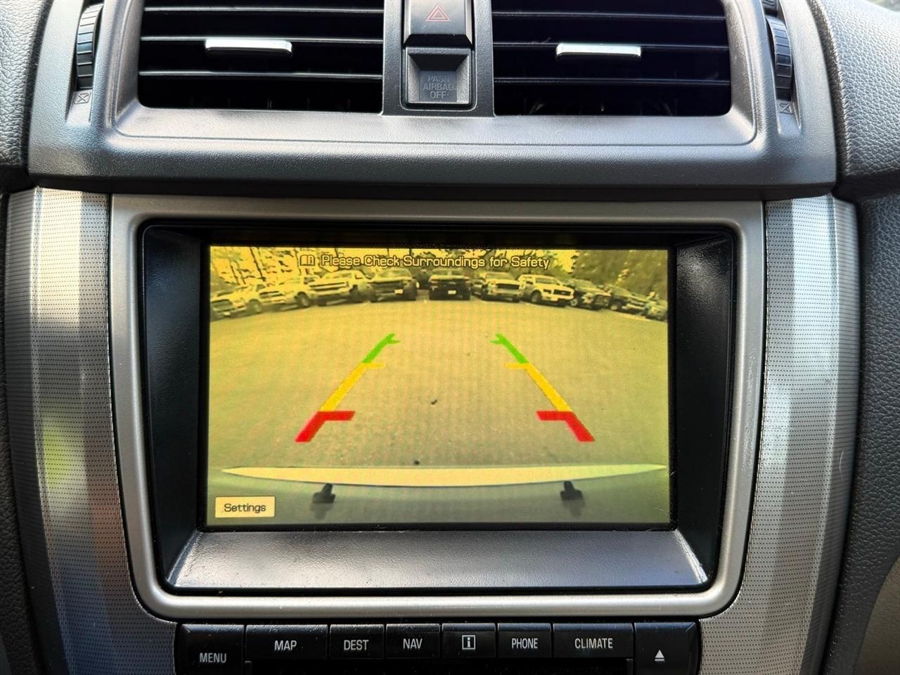 Ford Fusion Hybrid  2010