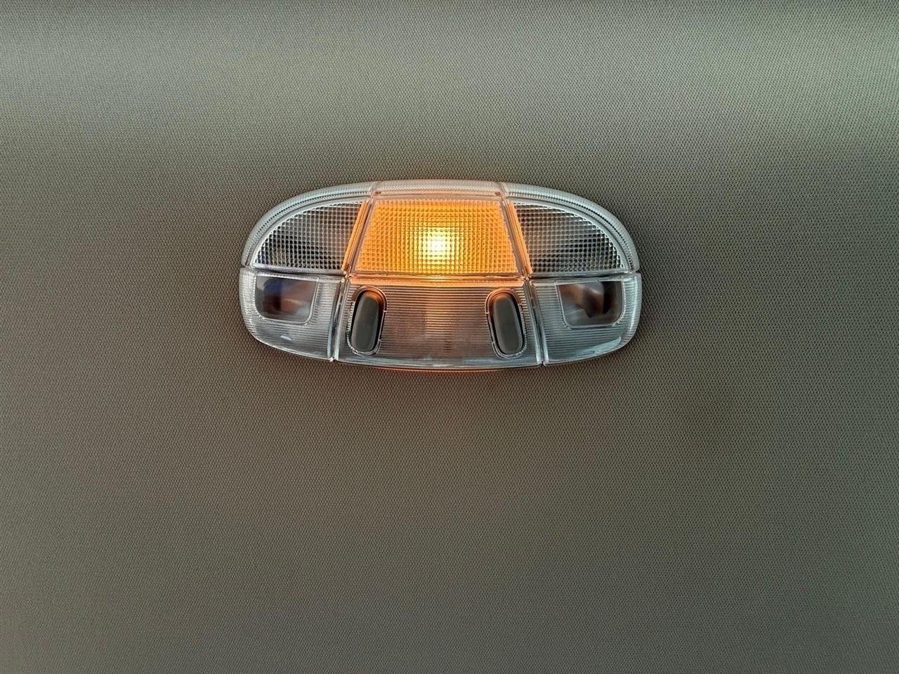 Ford Fusion Hybrid  2010