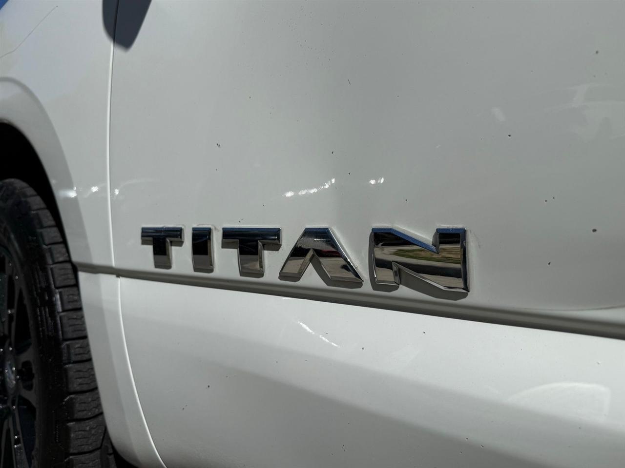 Nissan Titan  2017