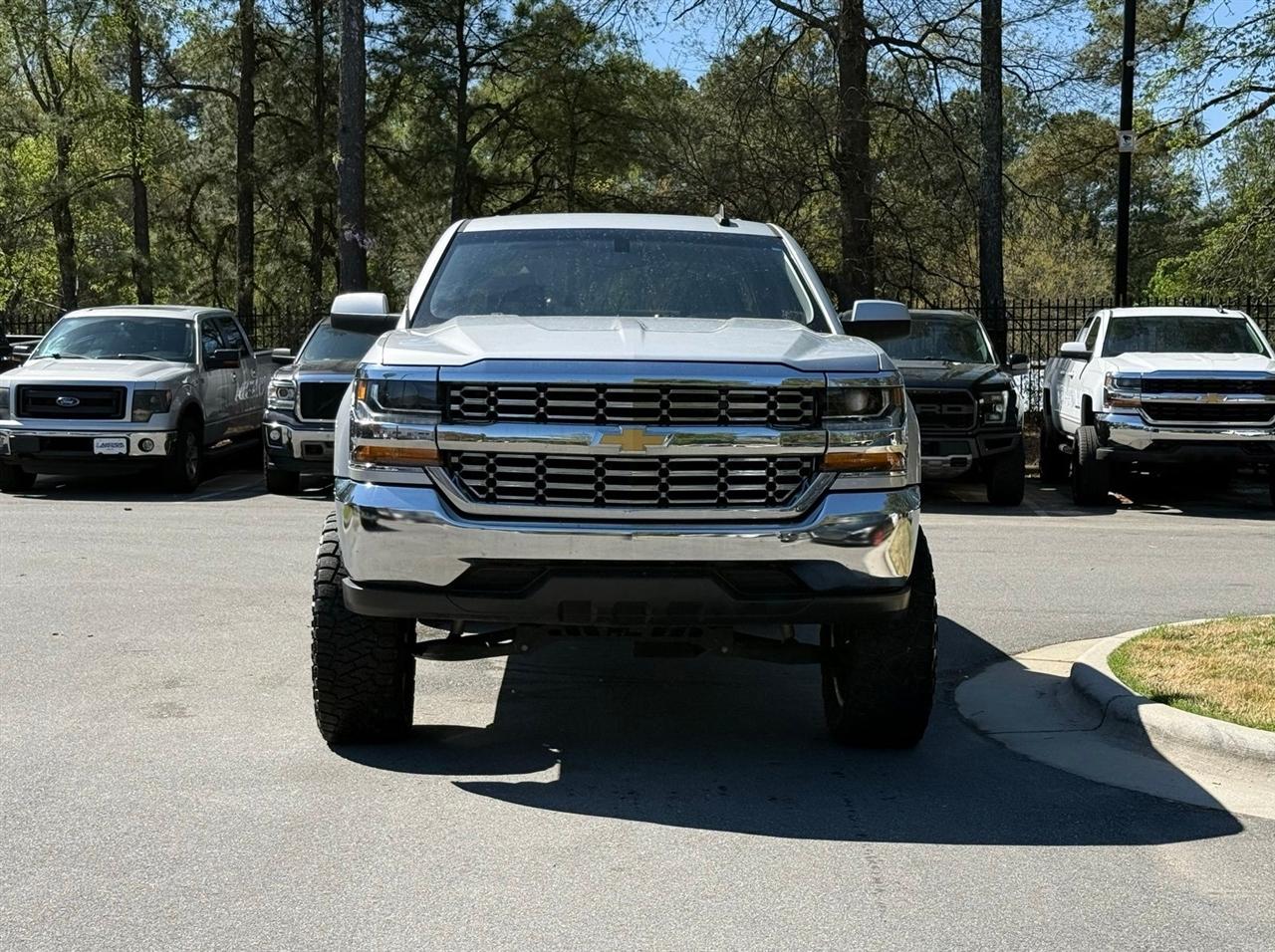 Chevrolet Silverado 1500  2018