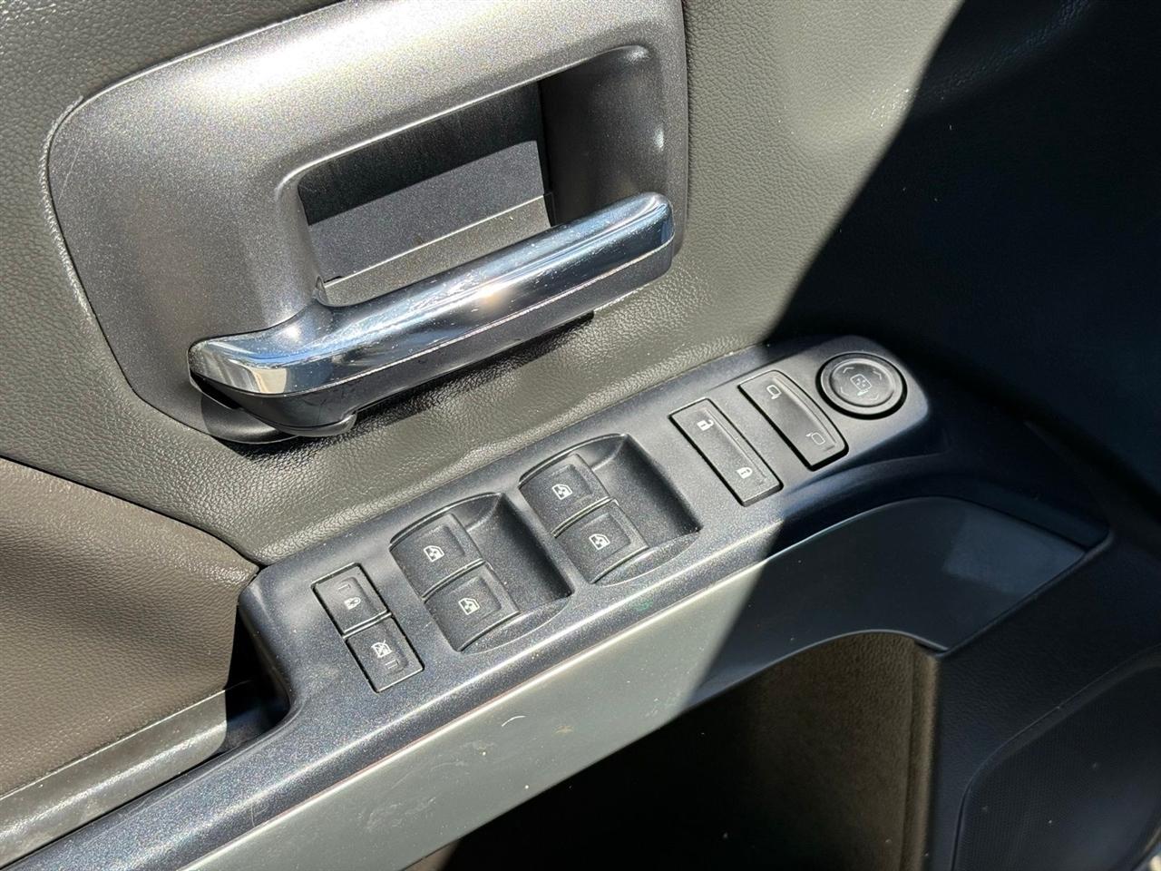 Chevrolet Silverado 1500  2018