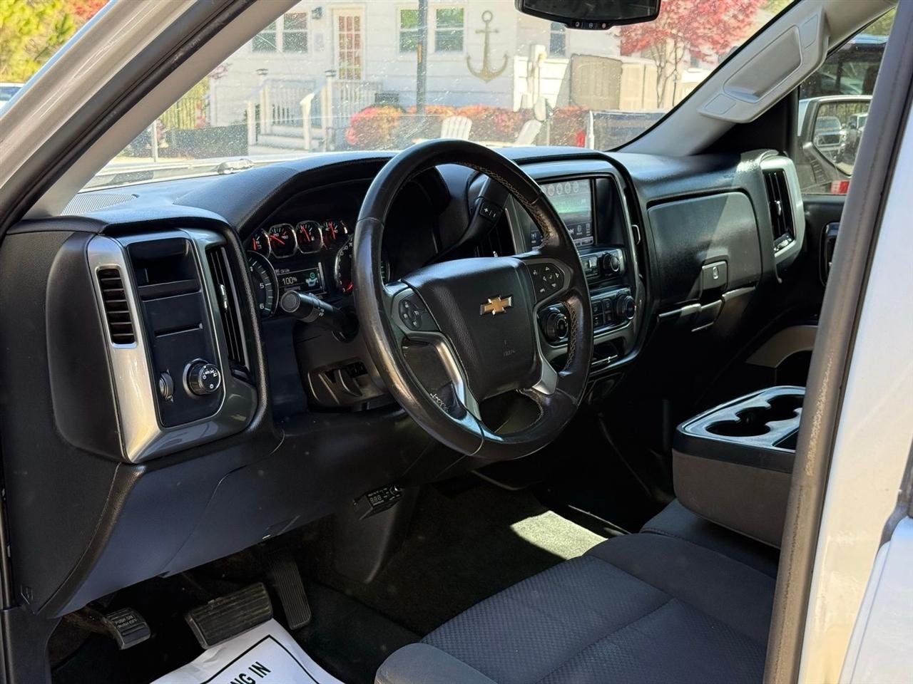 Chevrolet Silverado 1500  2018