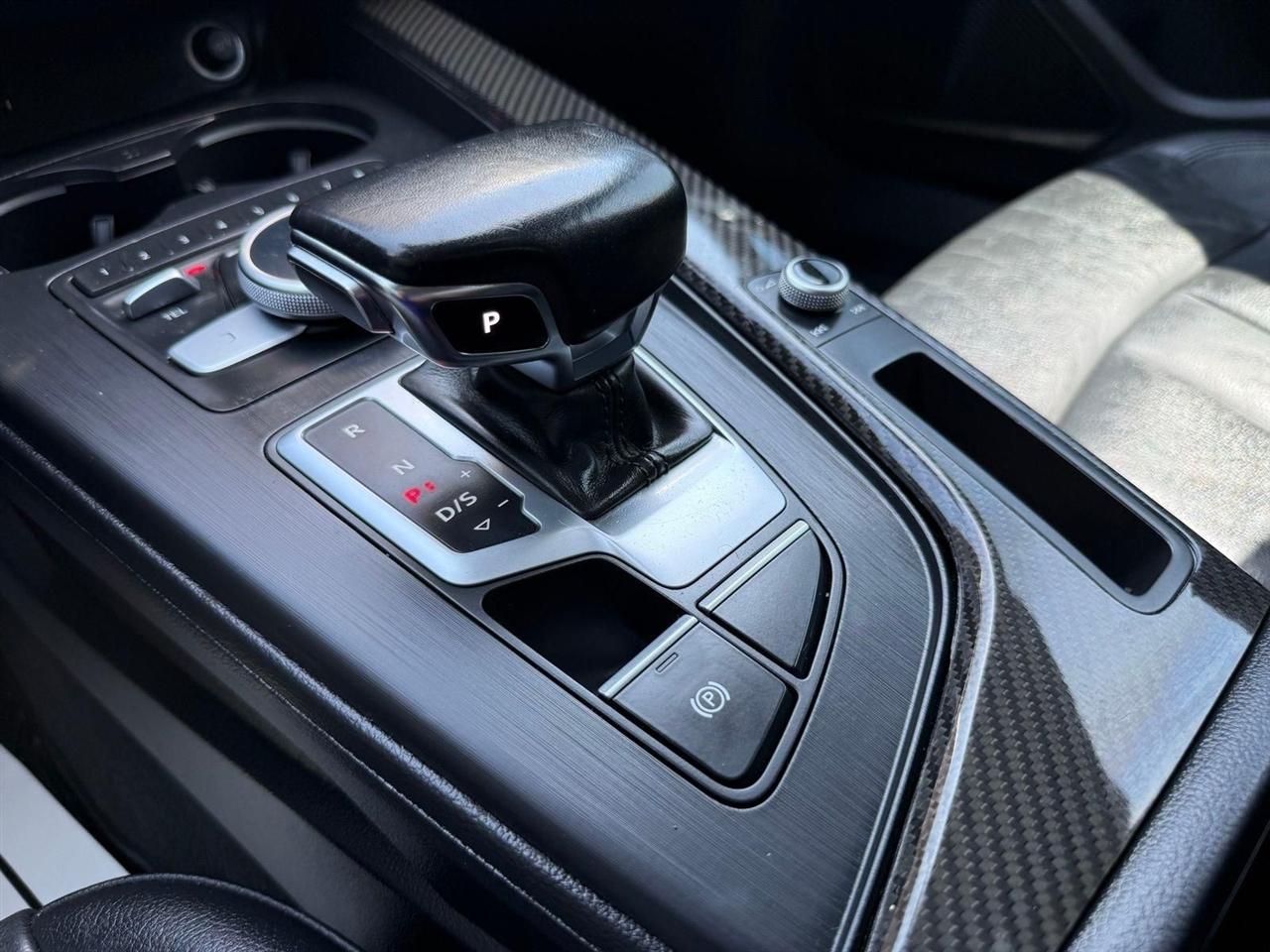 Audi A4  2018