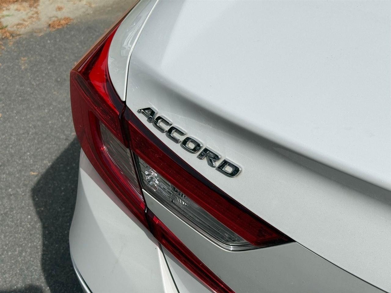 Honda Accord  2019