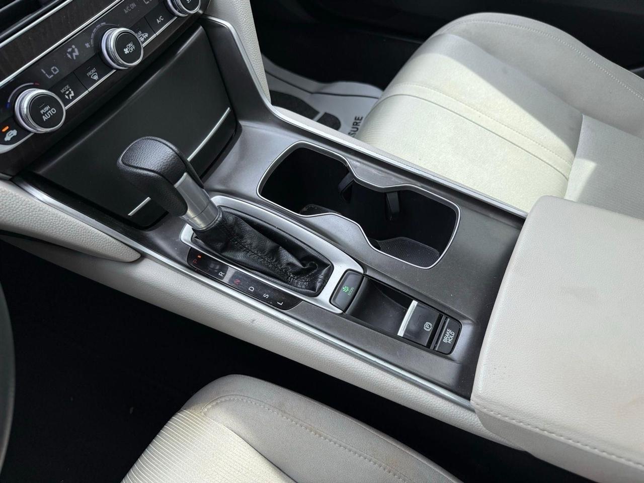 Honda Accord  2019