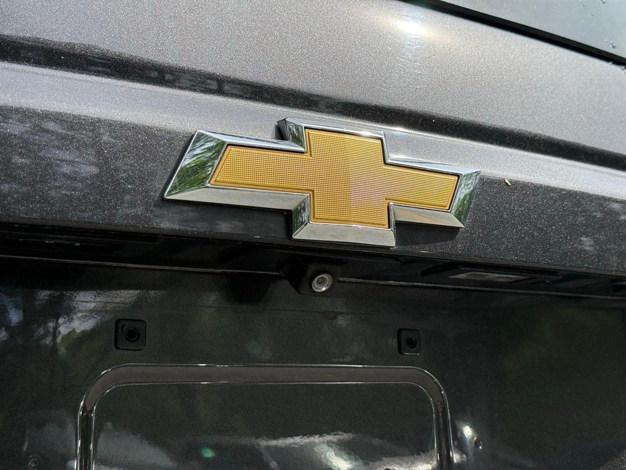 Chevrolet Suburban  2018