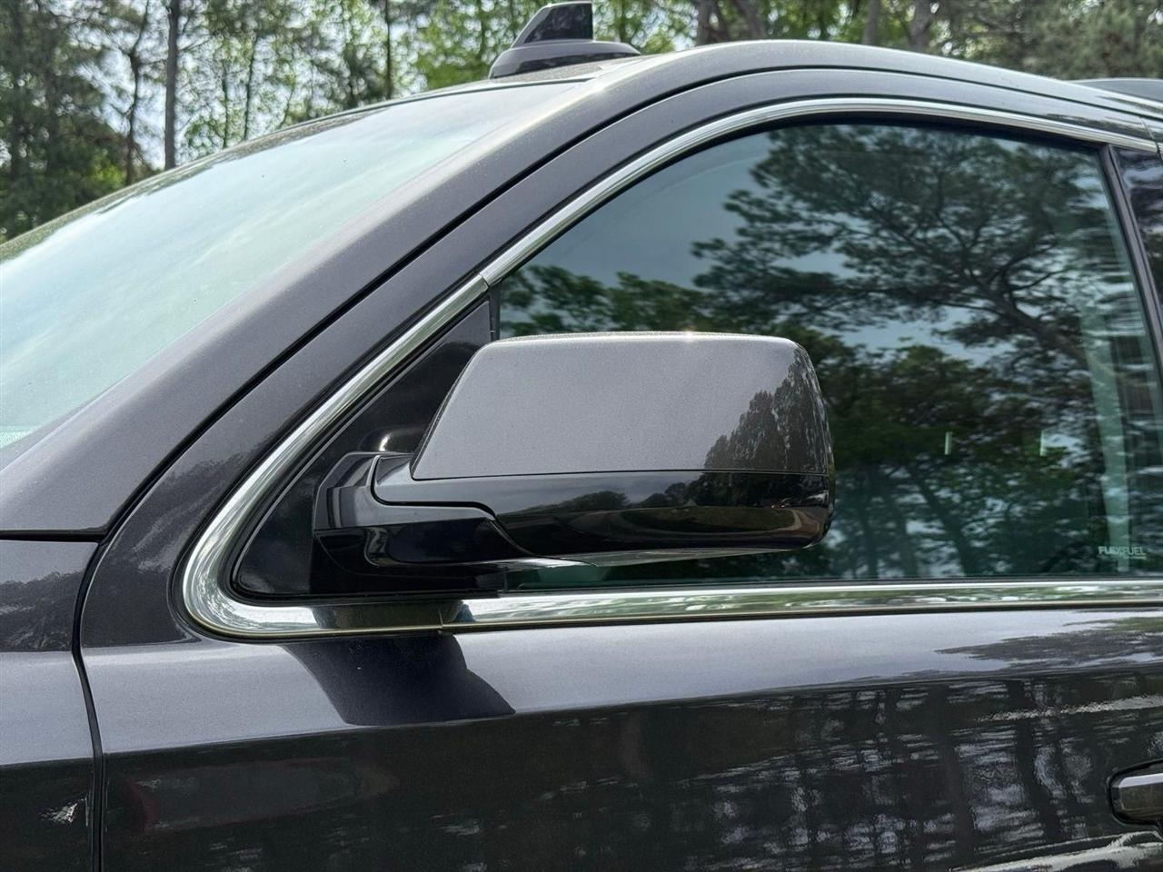 Chevrolet Suburban  2018