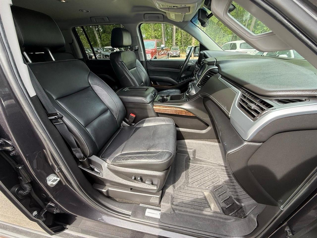 Chevrolet Suburban  2018