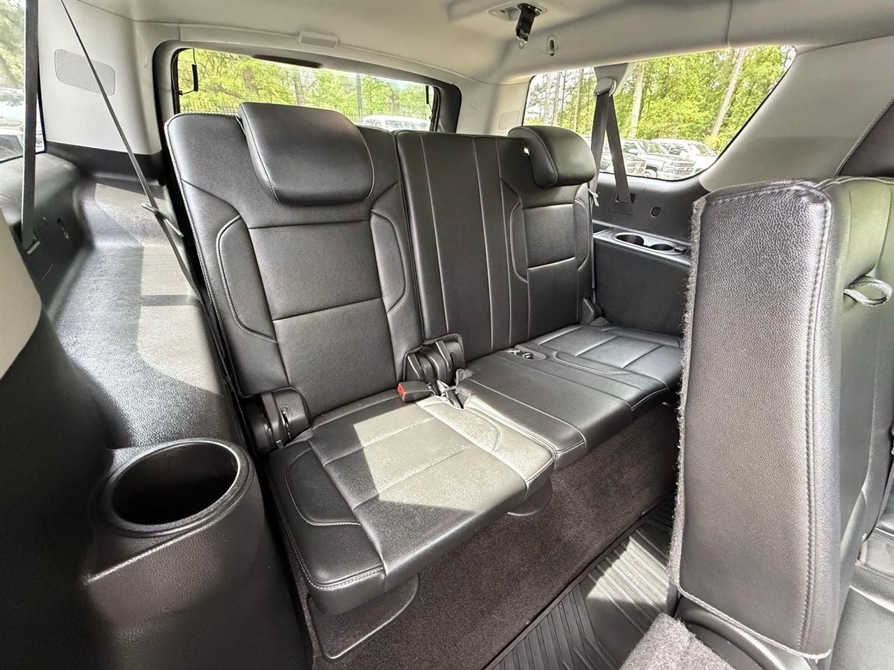 Chevrolet Suburban  2018