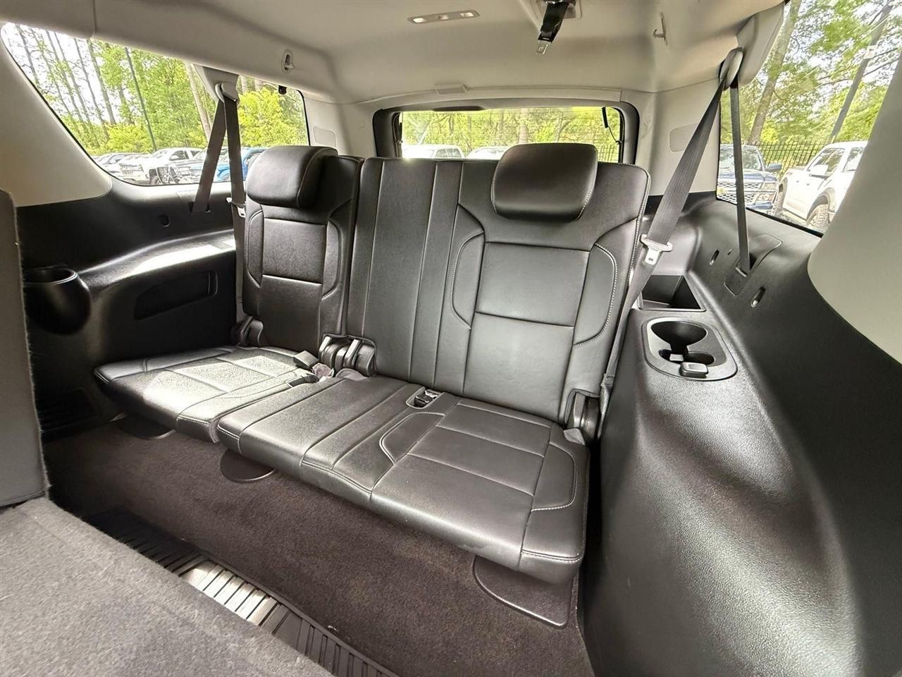 Chevrolet Suburban  2018