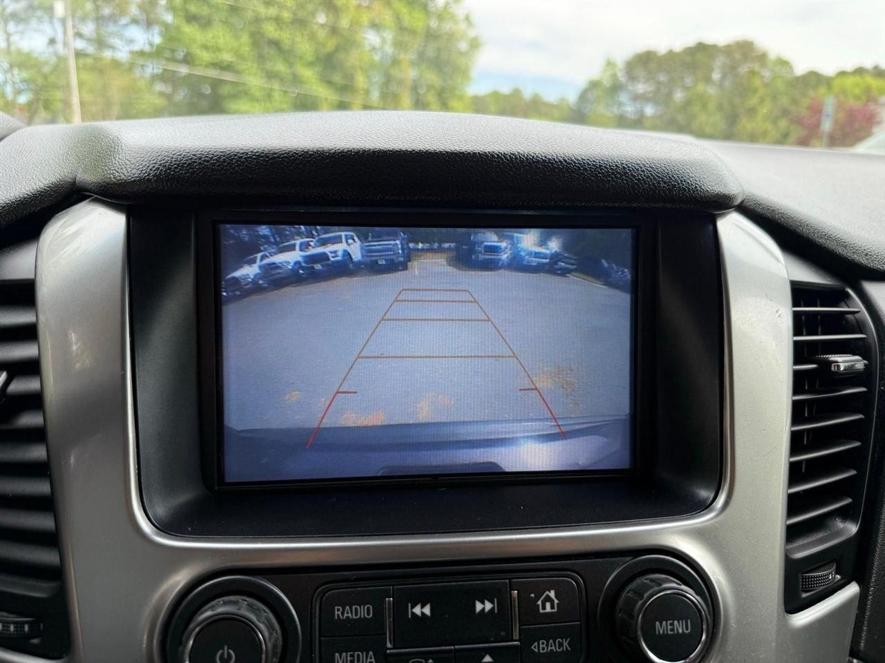 Chevrolet Suburban  2018