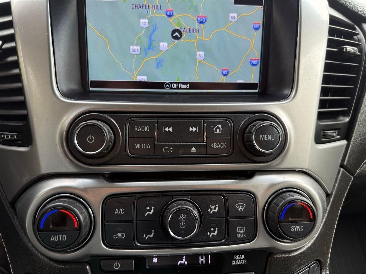 Chevrolet Suburban  2018