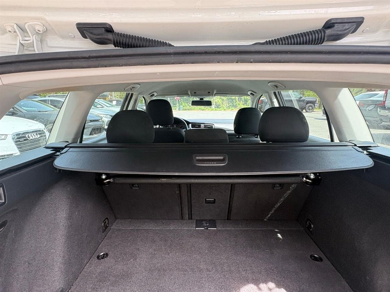 Volkswagen Golf SportWagen  2018