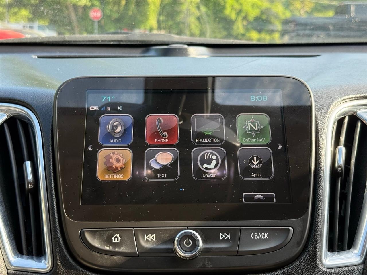 Chevrolet Malibu  2018