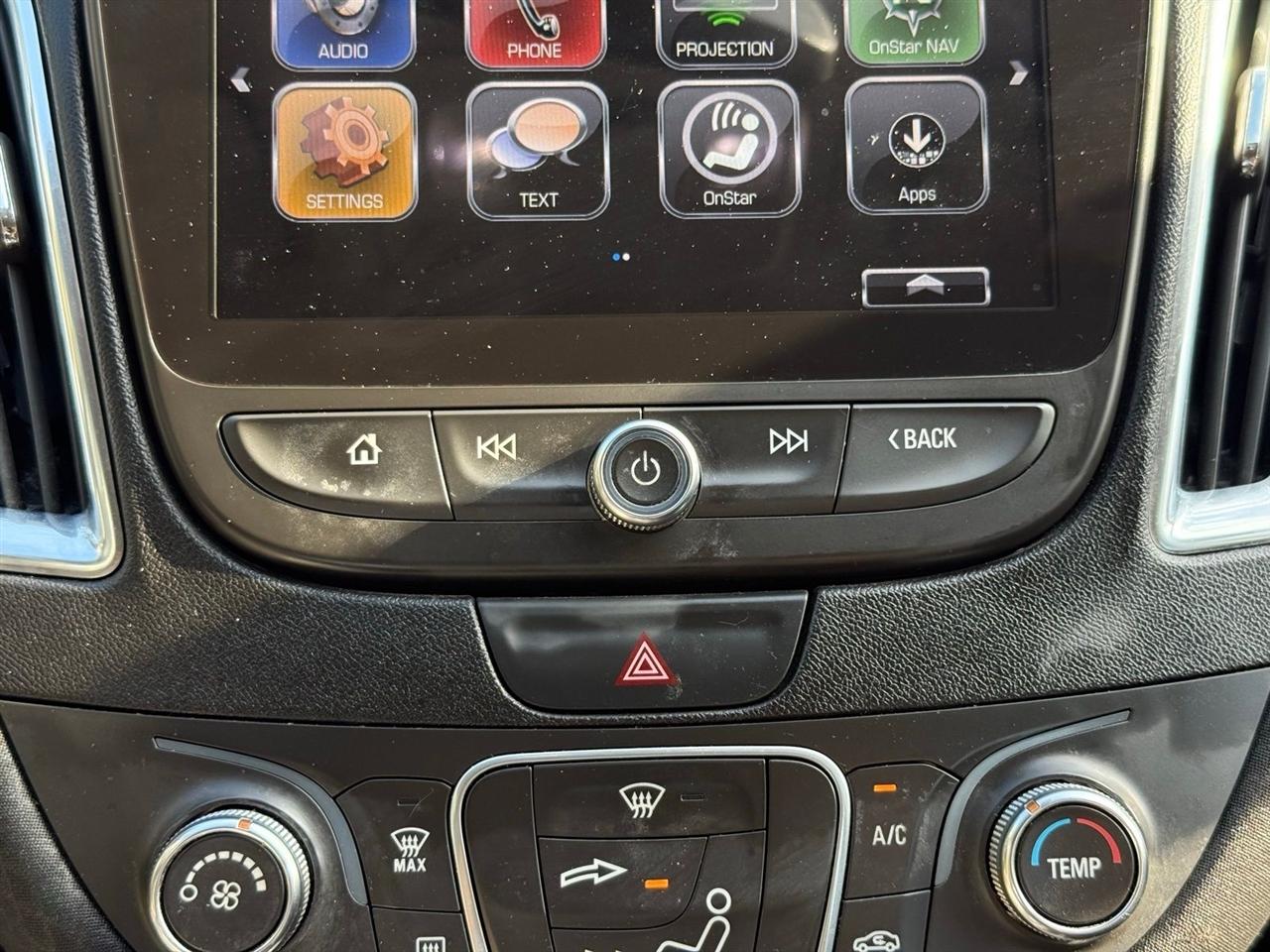 Chevrolet Malibu  2018