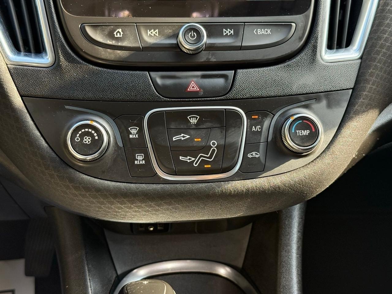 Chevrolet Malibu  2018