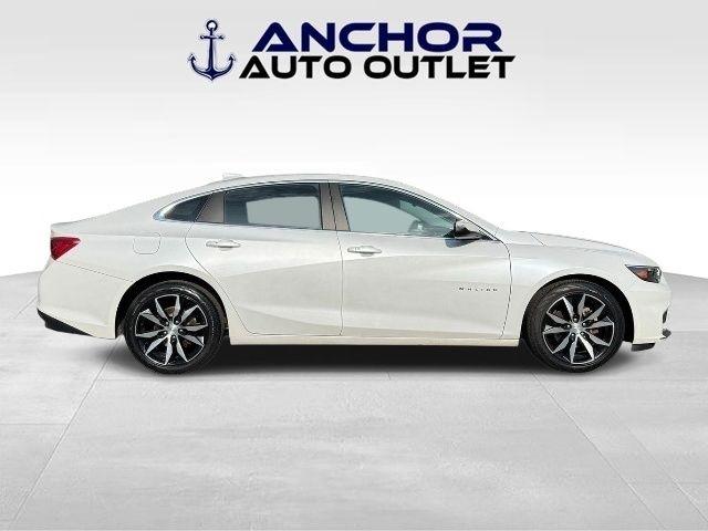 Chevrolet Malibu  2018