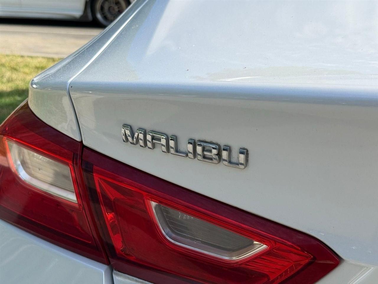 Chevrolet Malibu  2018