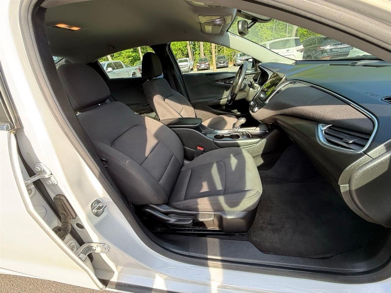 Chevrolet Malibu  2018