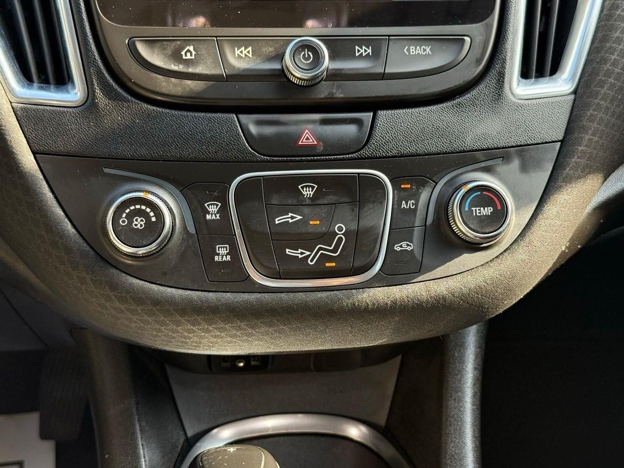 Chevrolet Malibu  2018